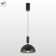 000000974105.jpg